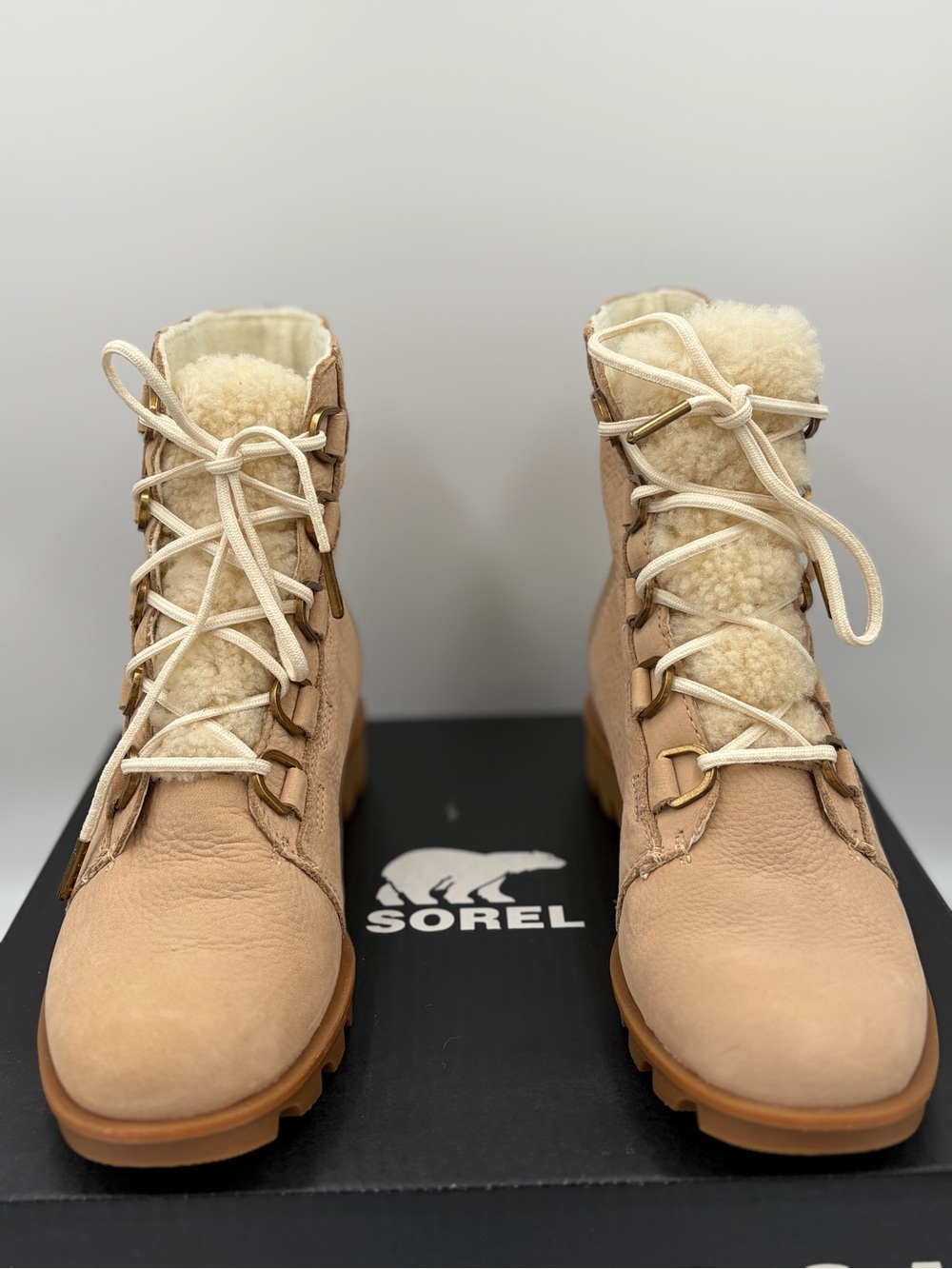 Sorel Phoenix Short Lace Lux Women's Leather Boots Natural Tan US 7.5 NWT